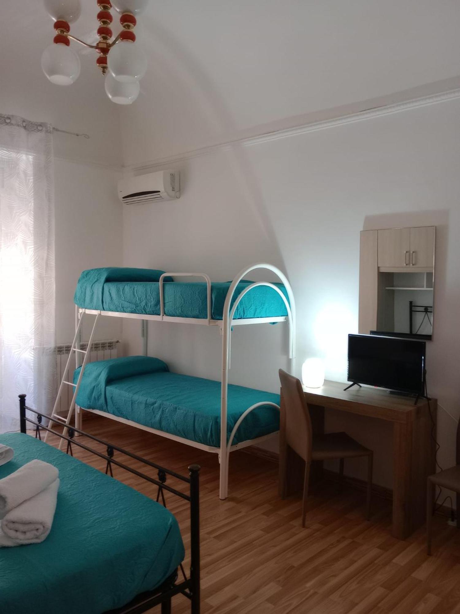 Sweet Home Tra I Due Mari Таранто Экстерьер фото