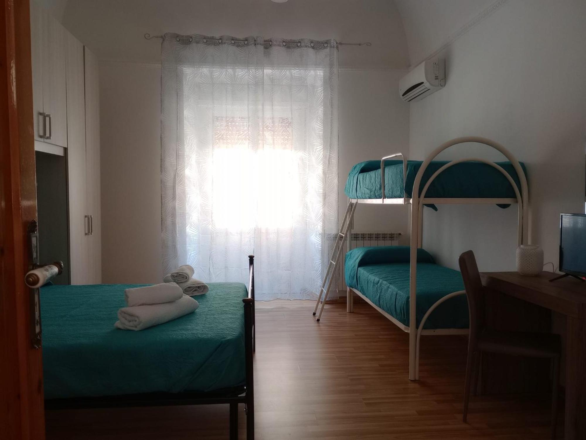Sweet Home Tra I Due Mari Таранто Экстерьер фото